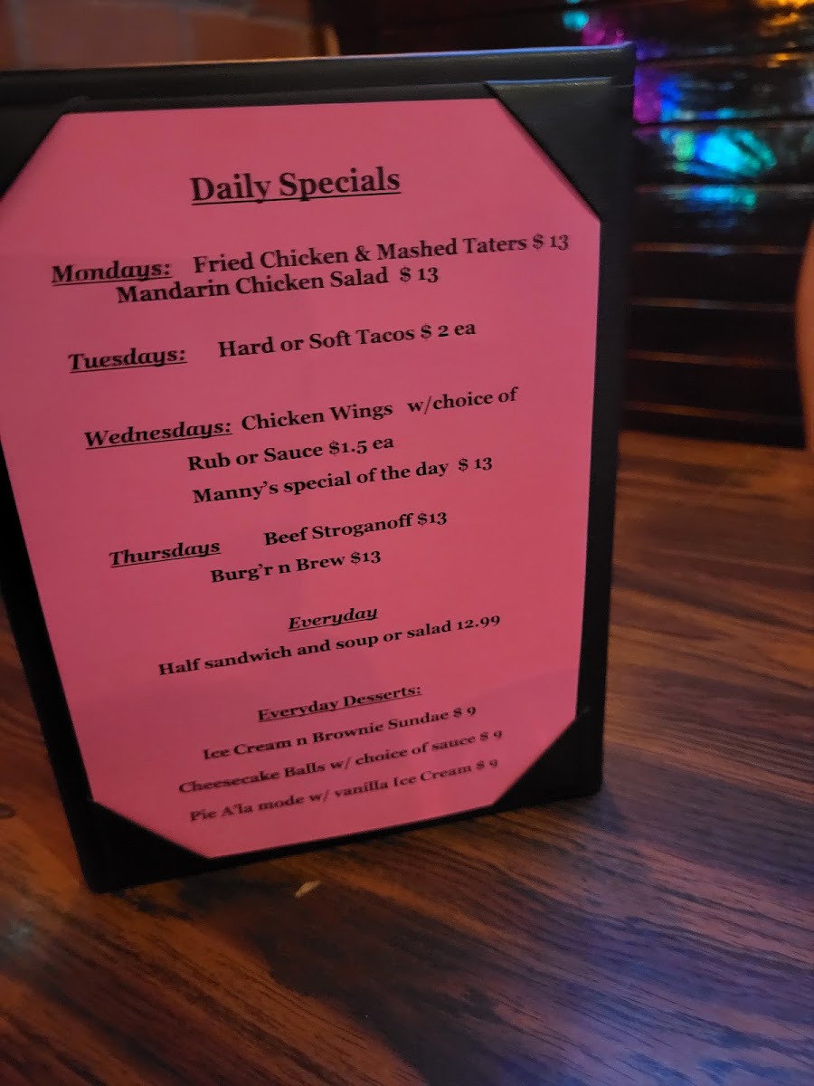 99 Saloon & Grill - 8
