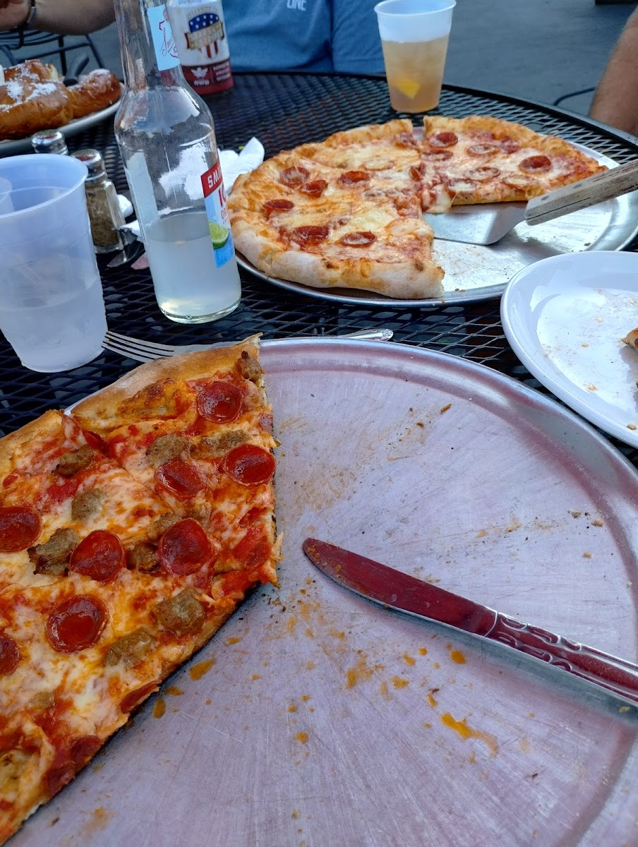 Mario's 410 Grille - 3