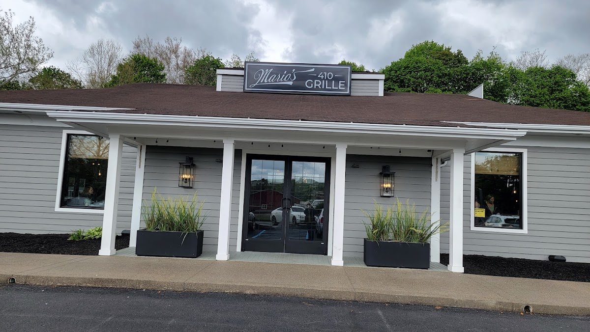 Mario's 410 Grille - 4