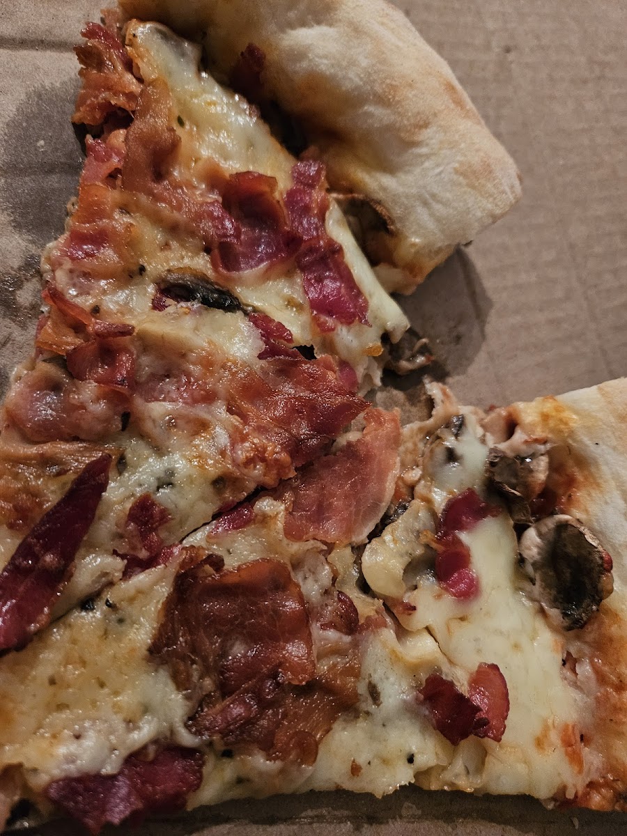 Ben Pizzeria - 8