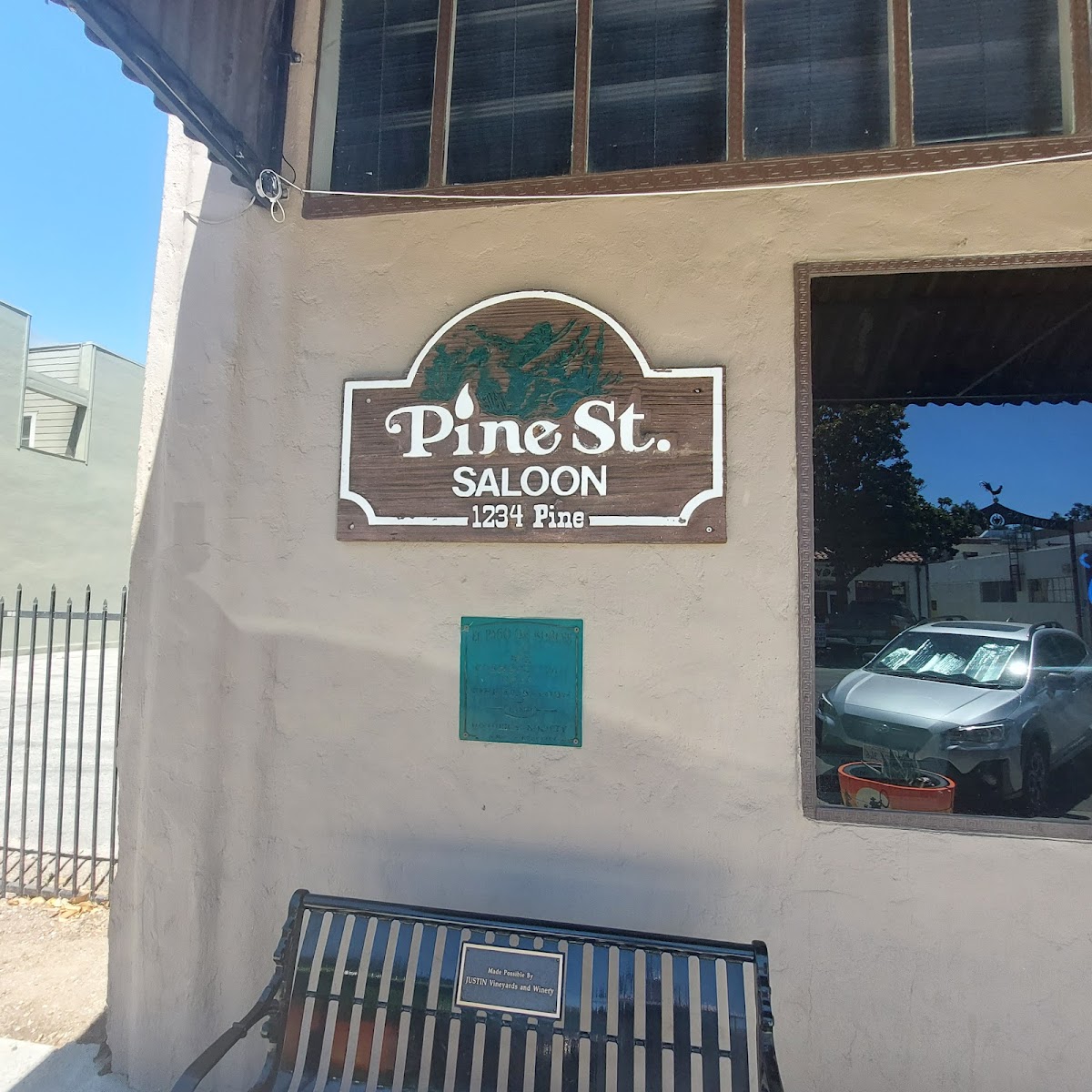 Pine Street Saloon - 1