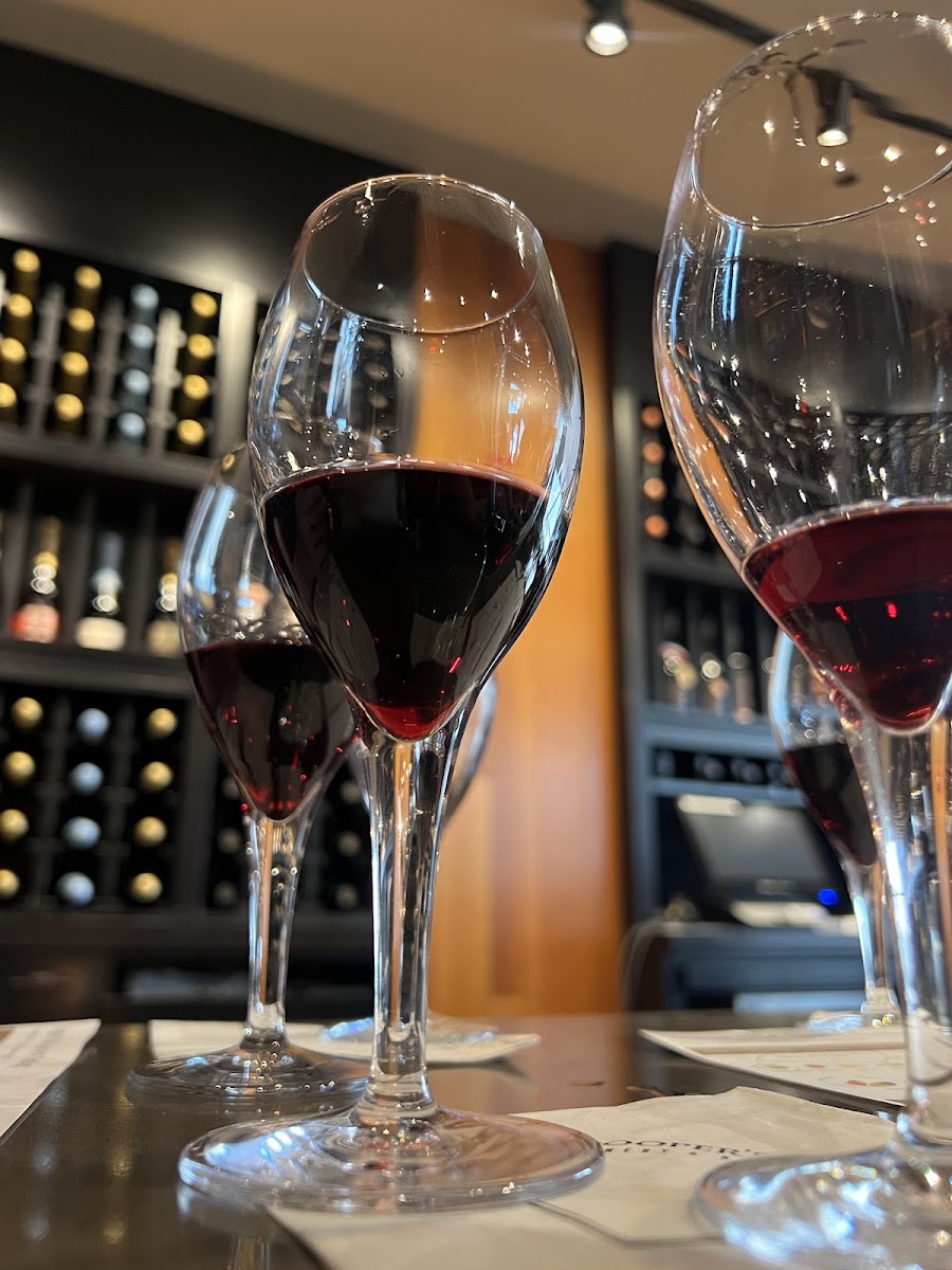 Cooper's Hawk Winery & Restaurant- Indianapolis - 3