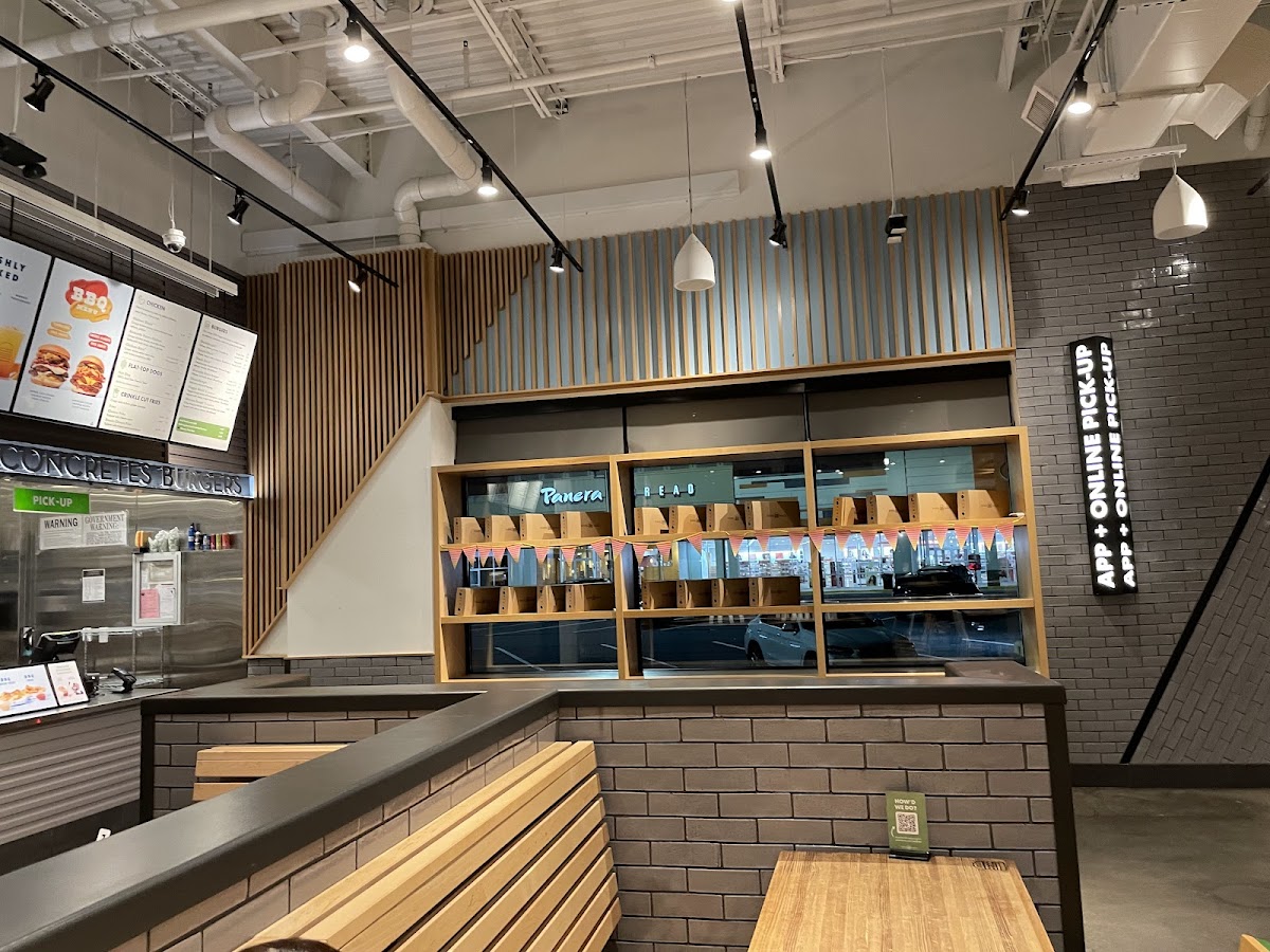 Shake Shack Nanuet - 3