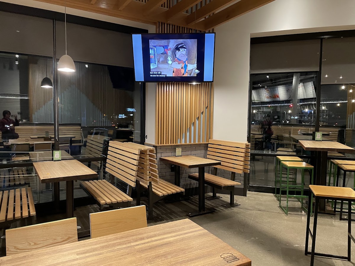 Shake Shack Nanuet - 5