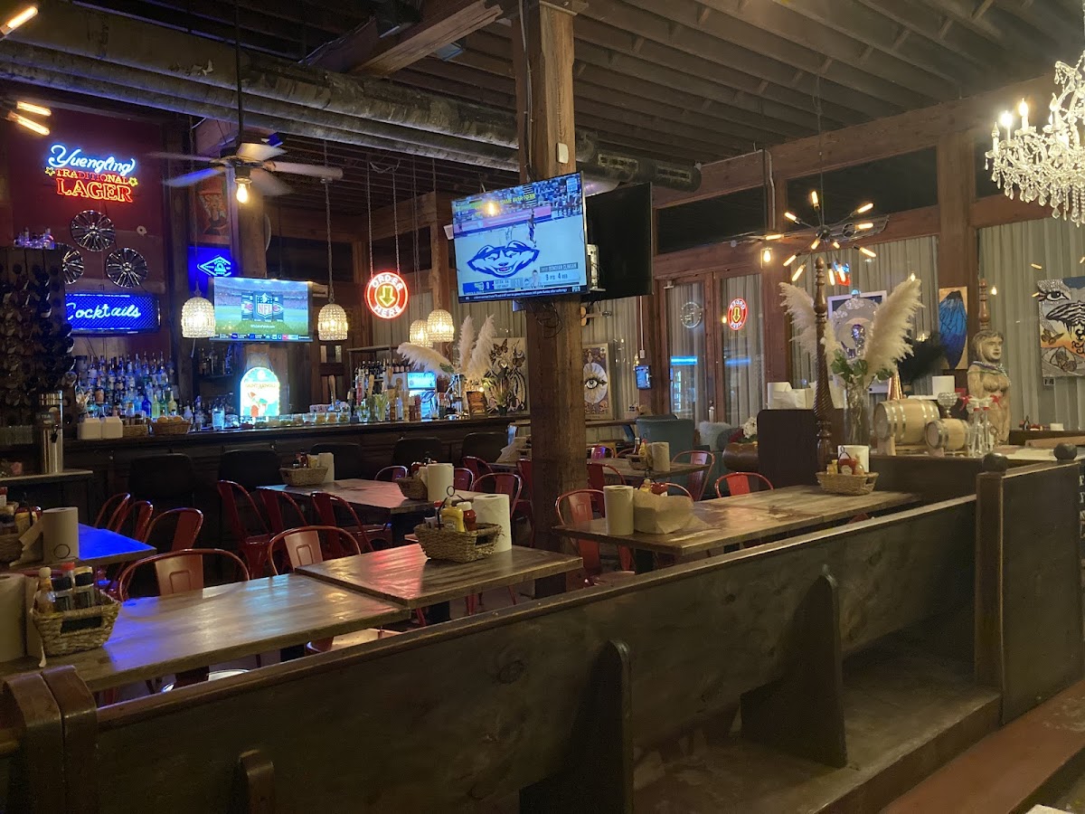 Hubcap Grill - 7