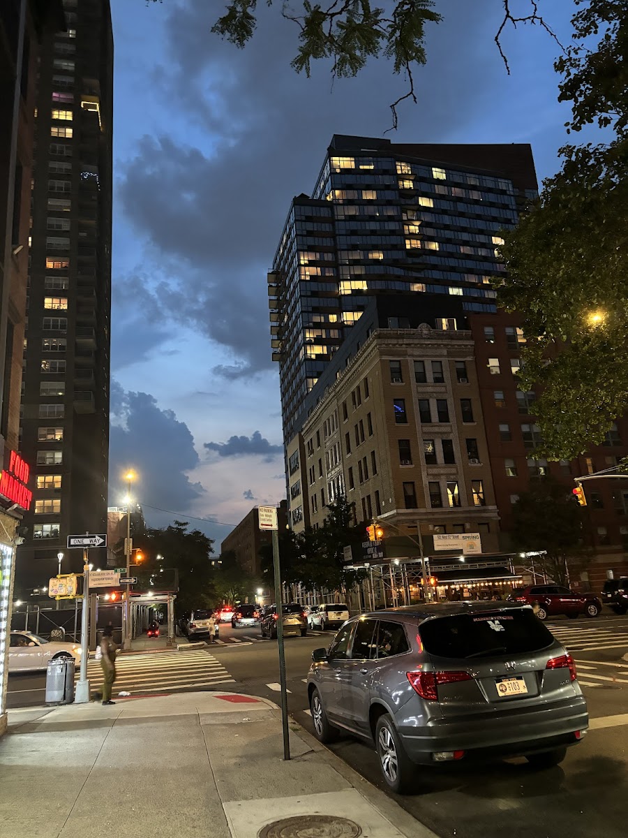 Hell's Kitchen - 9