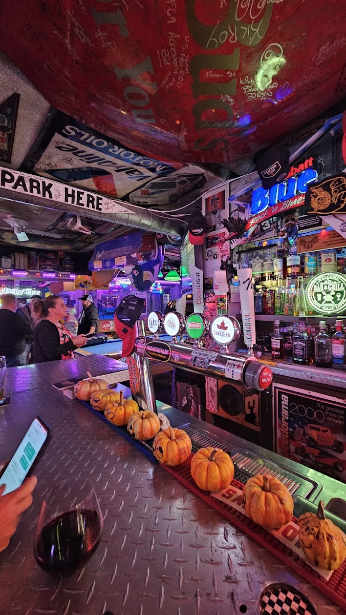 Checkered Flag Bar & Grill - 4