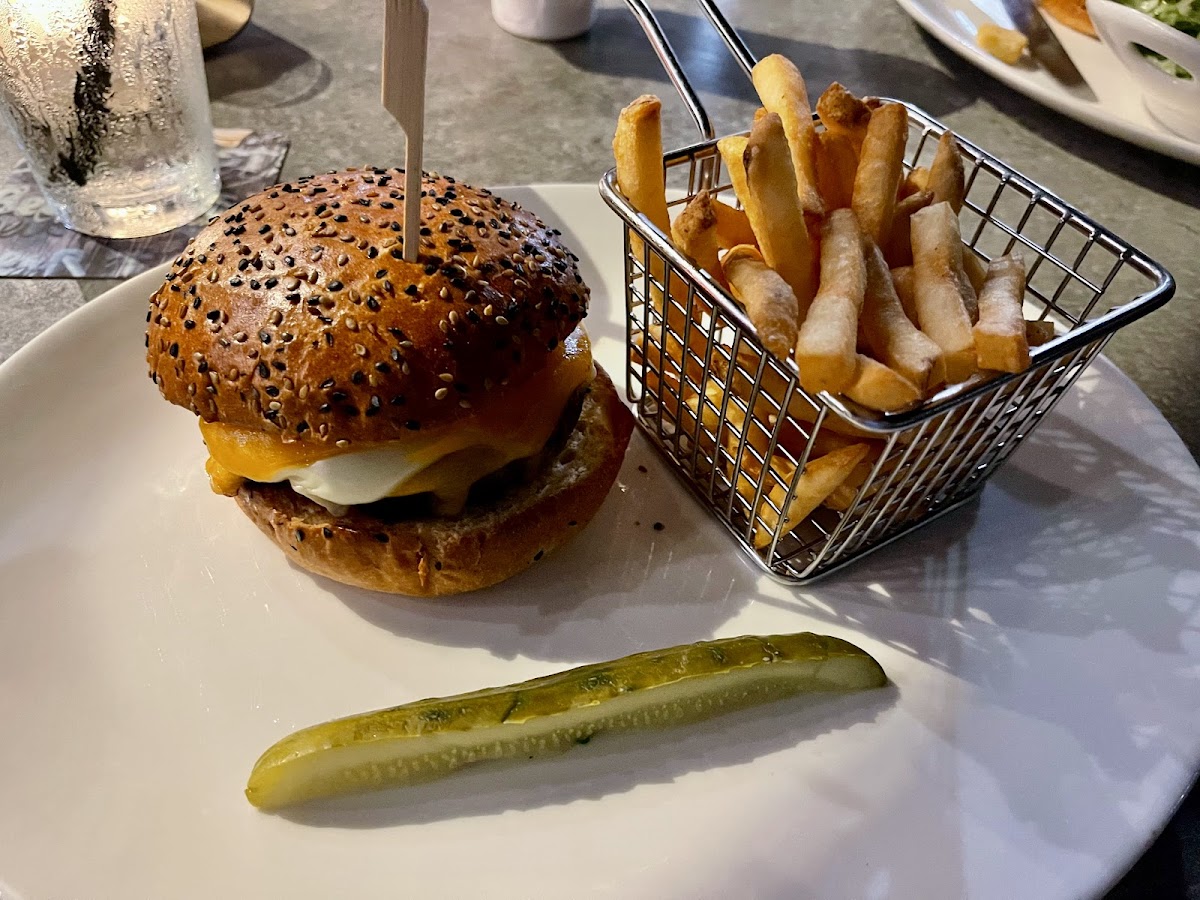 Yard House - 7