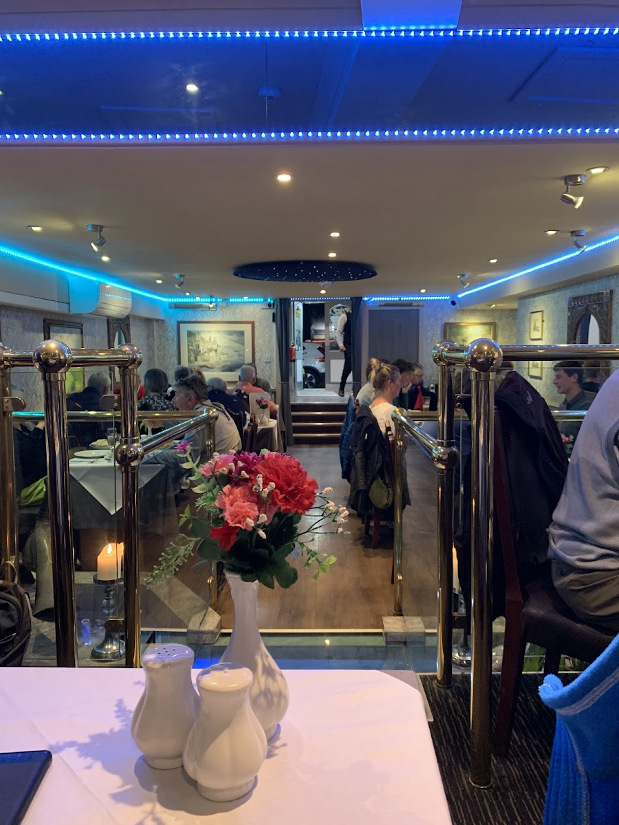 Jahangir Tandoor Restaurant - 8