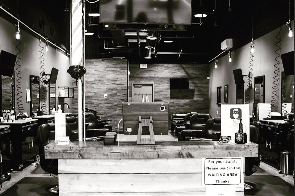 E's Barber Shop, Woodstock - 6