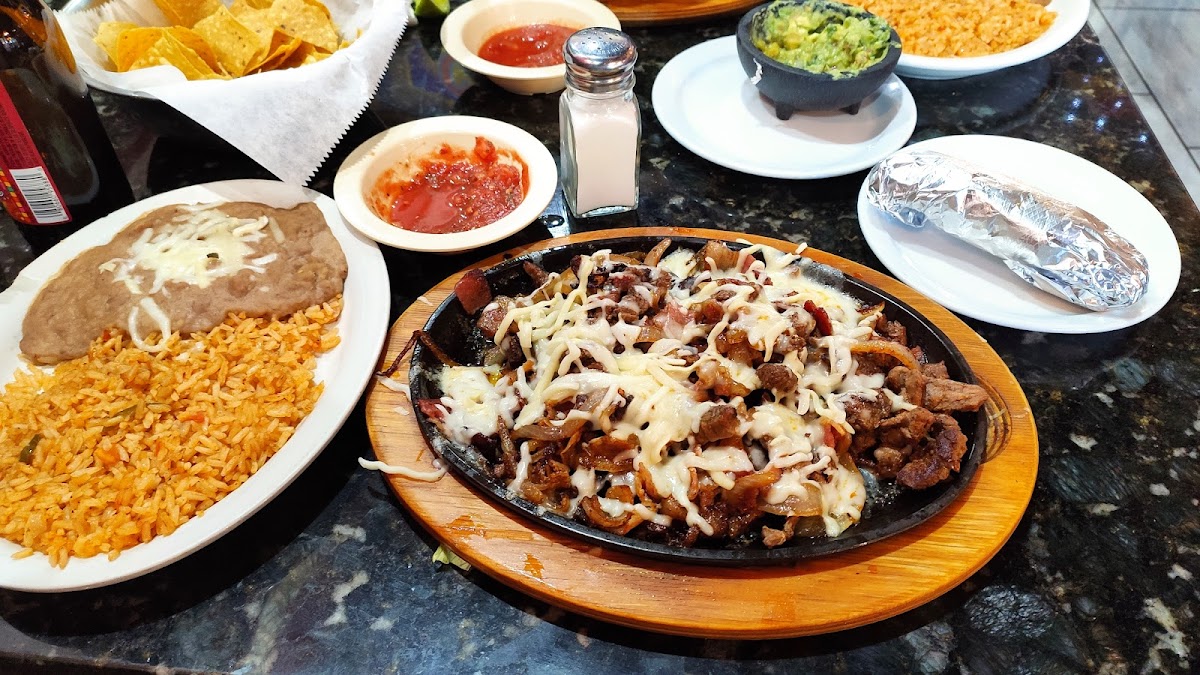 Cantina Cinco De Mayo 1 - 2