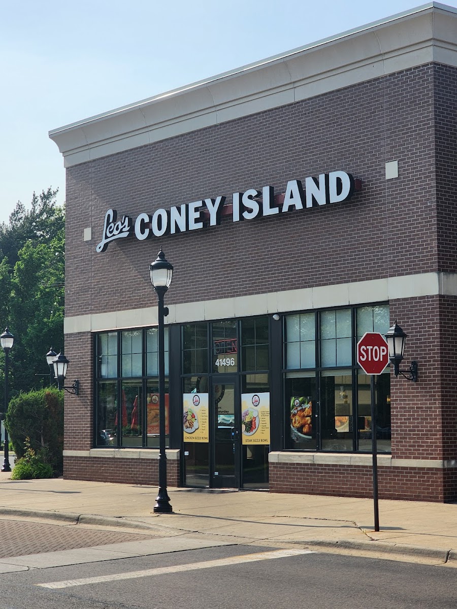 Leo's Coney Island Plymouth - 5