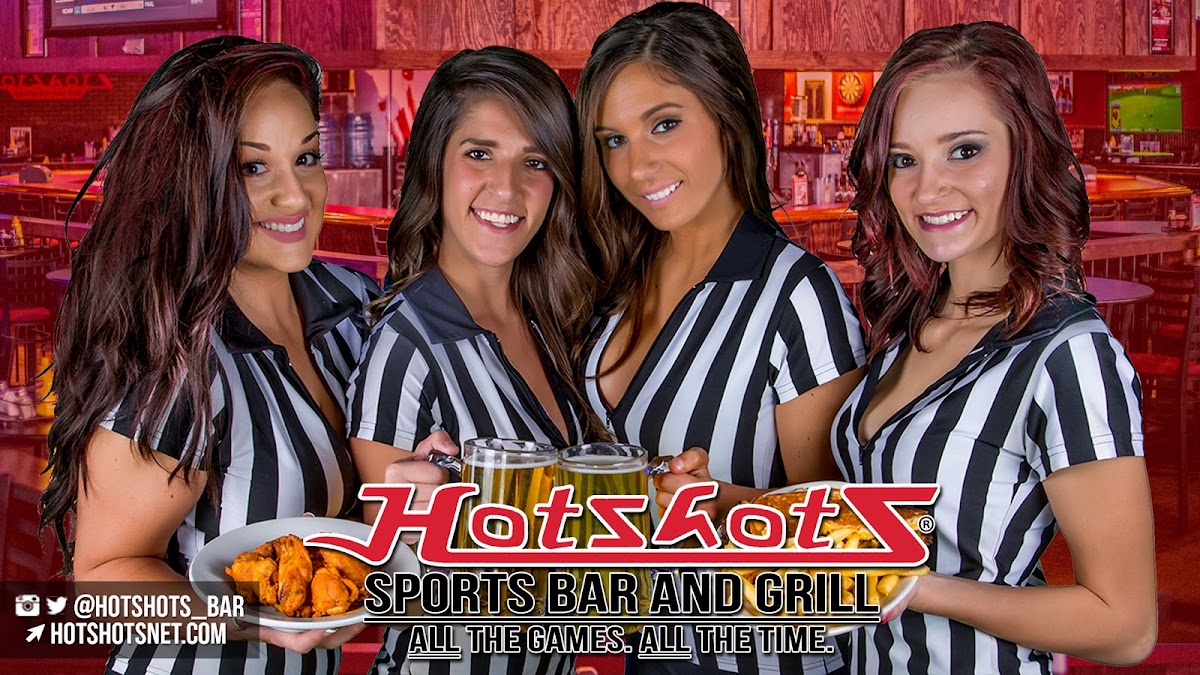 Hotshots Sports Bar & Grill - 4