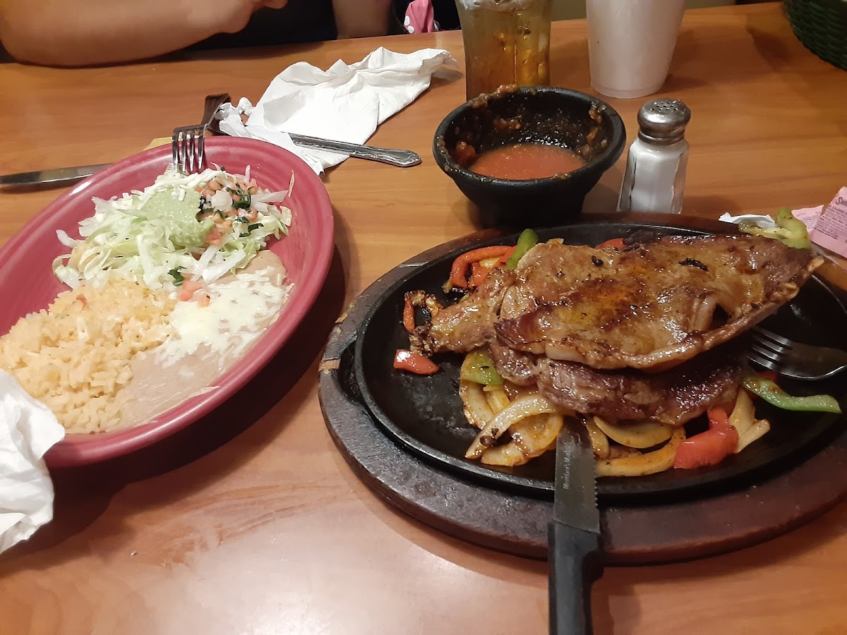 Pacos Mexican Restaurant - 2