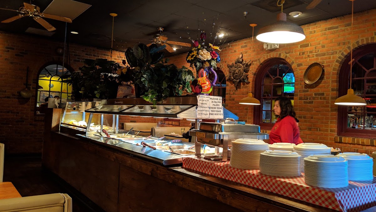 Pacos Mexican Restaurant - 5