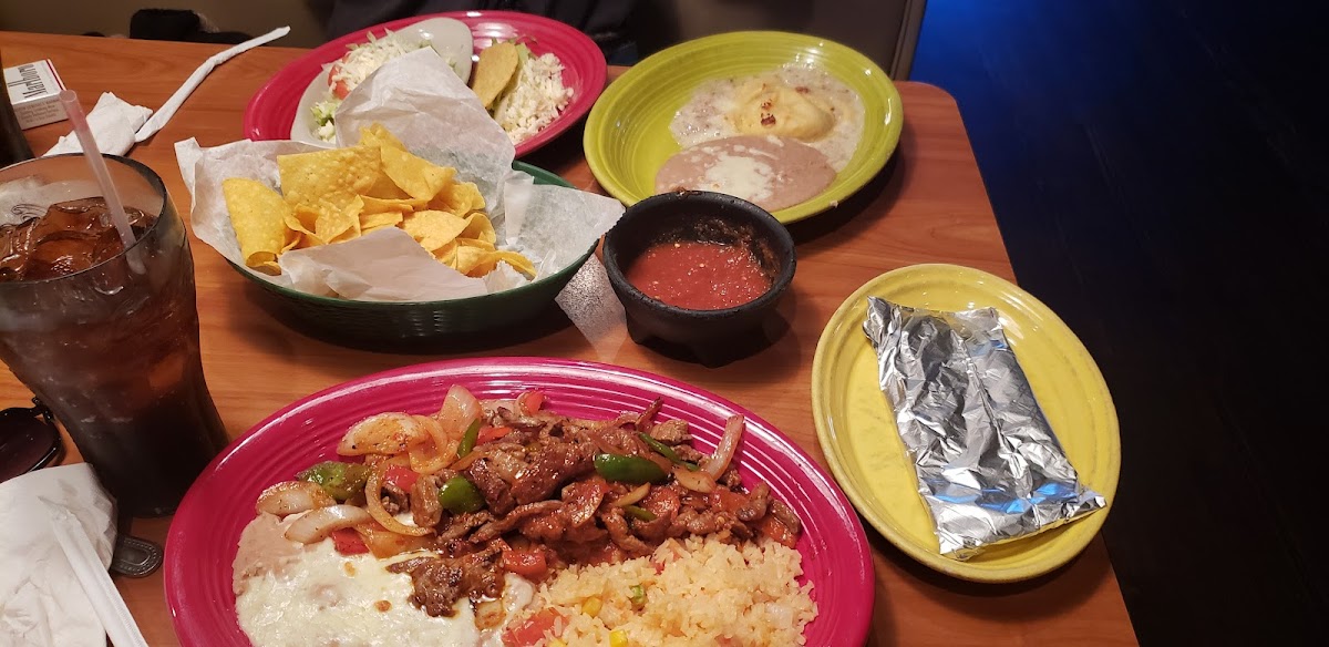 Pacos Mexican Restaurant - 6