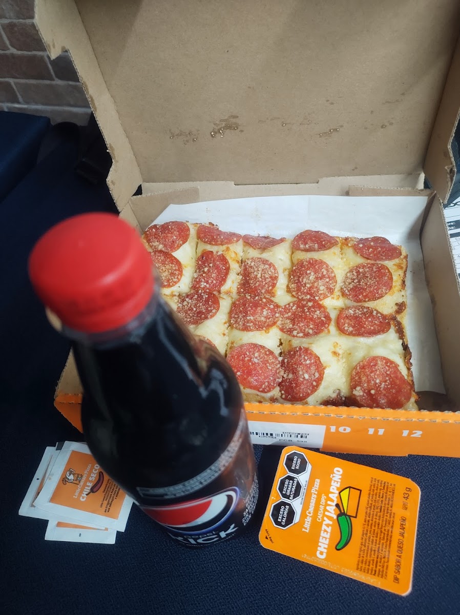 Little Caesars Tejeria - 7