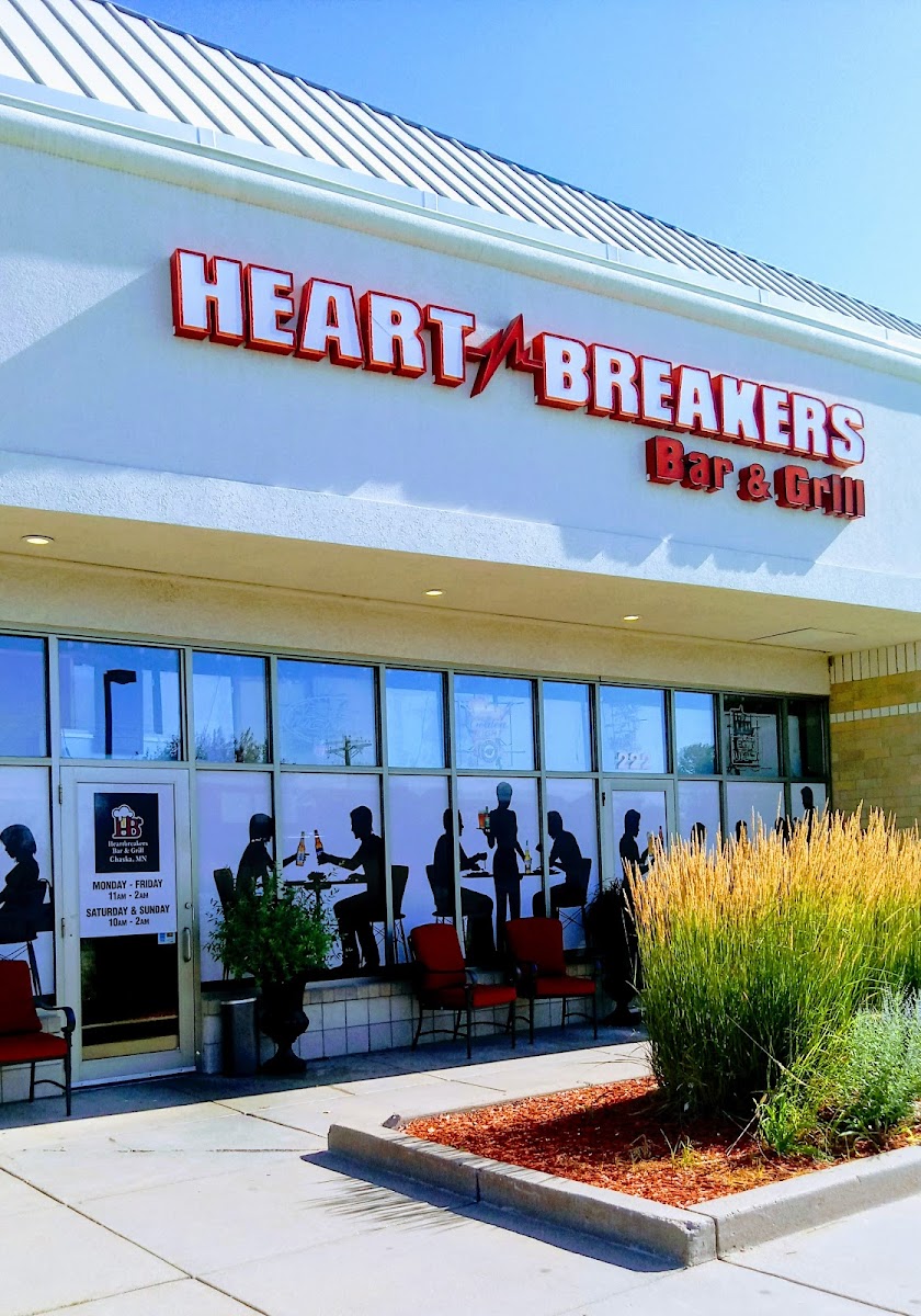 Heartbreakers Bar & Grill - 1
