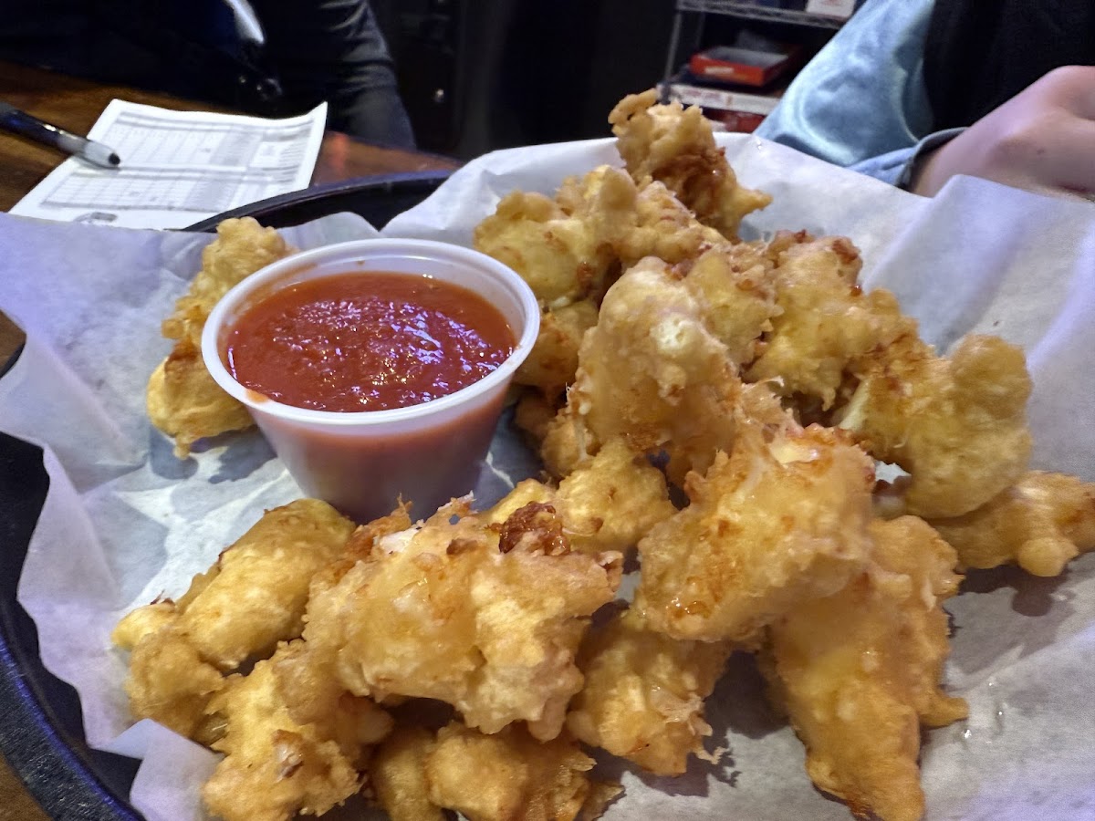 Heartbreakers Bar & Grill - 10