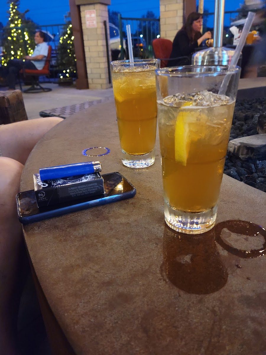 Heartbreakers Bar & Grill - 9