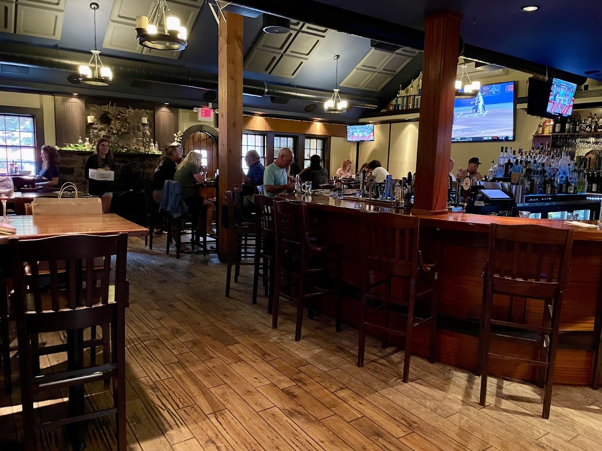 Rathskeller Restaurant & Bar - 8