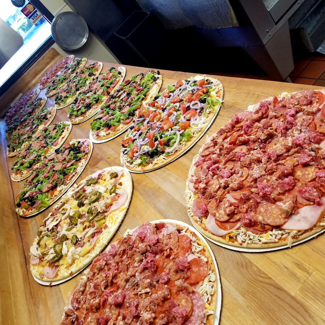 Me-n-Ed's Pizza Parlor - 10