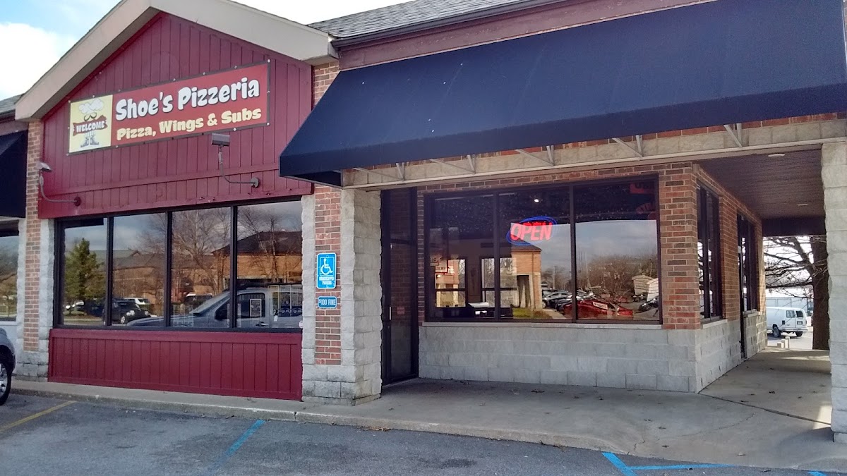 Shoe's Pizzeria - 1