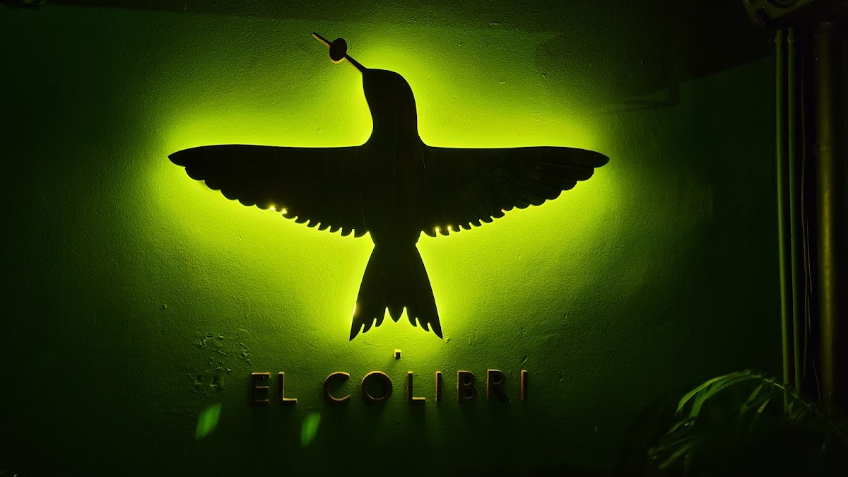 El Colibrí Cocktail Bar - 9