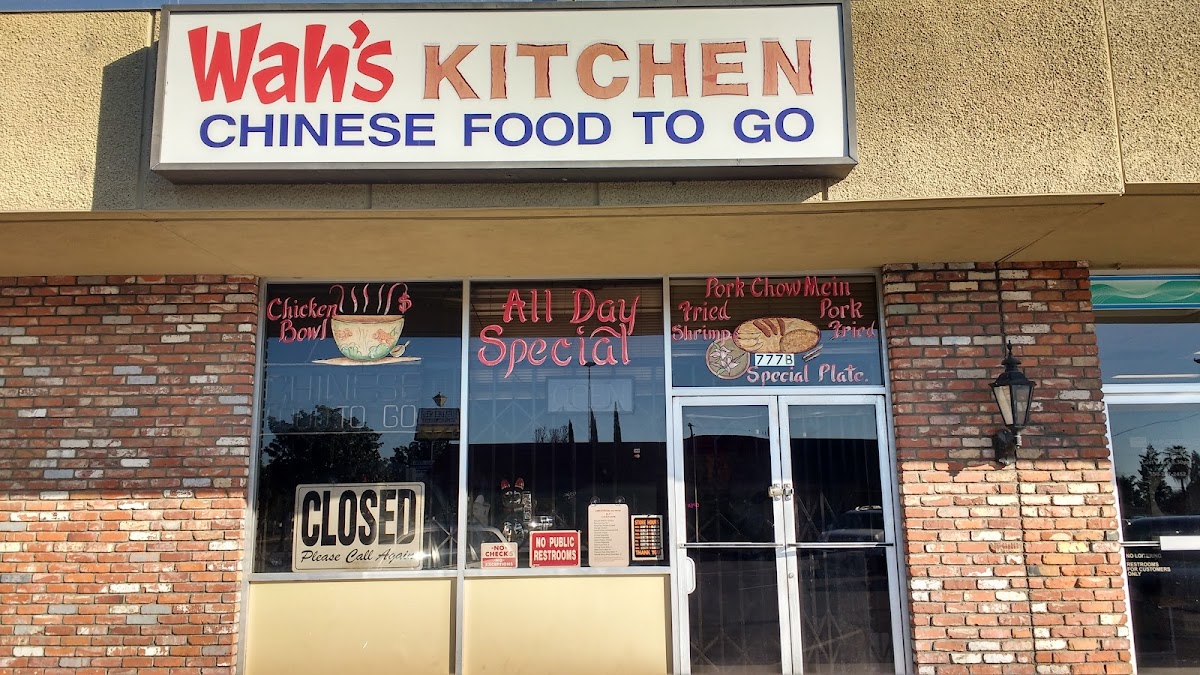 Wah's Kitchen - 1