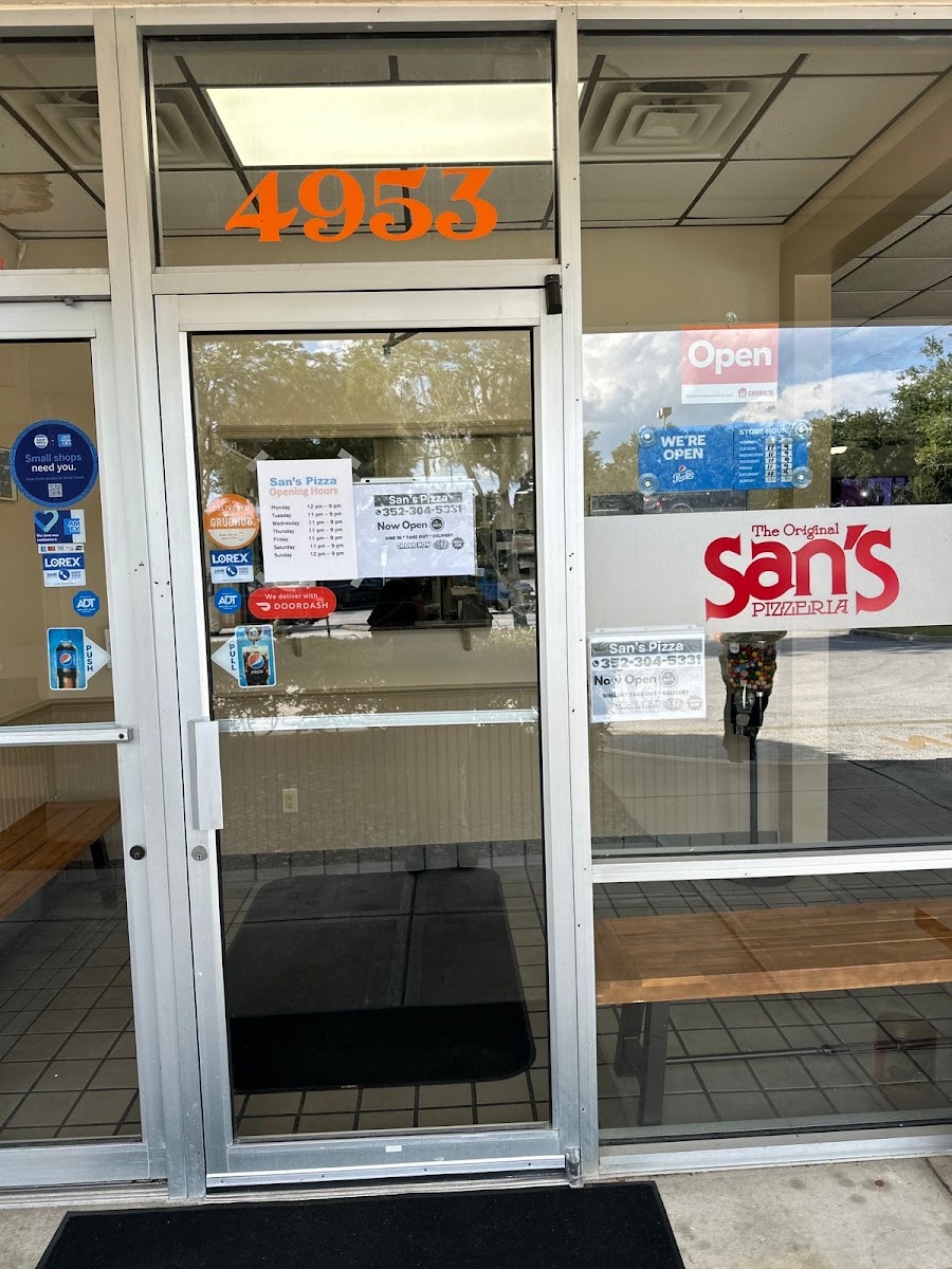 San's Pizza and Restaurant - 3