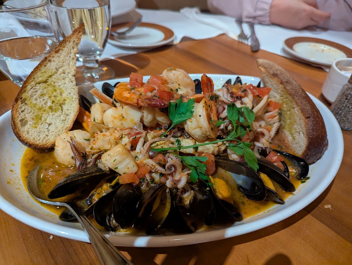 The Grand Chalet & Tony Spiducci Ristorante - 2