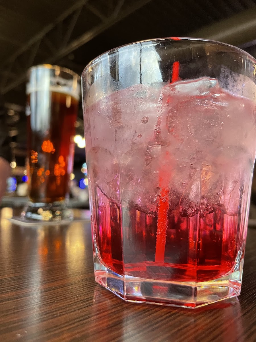 Whiskey Barrel Pub & Eatery - 5