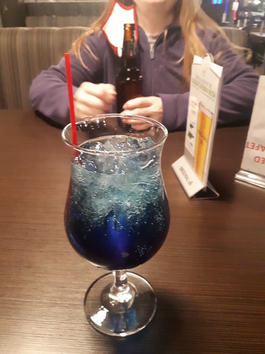 Whiskey Barrel Pub & Eatery - 7
