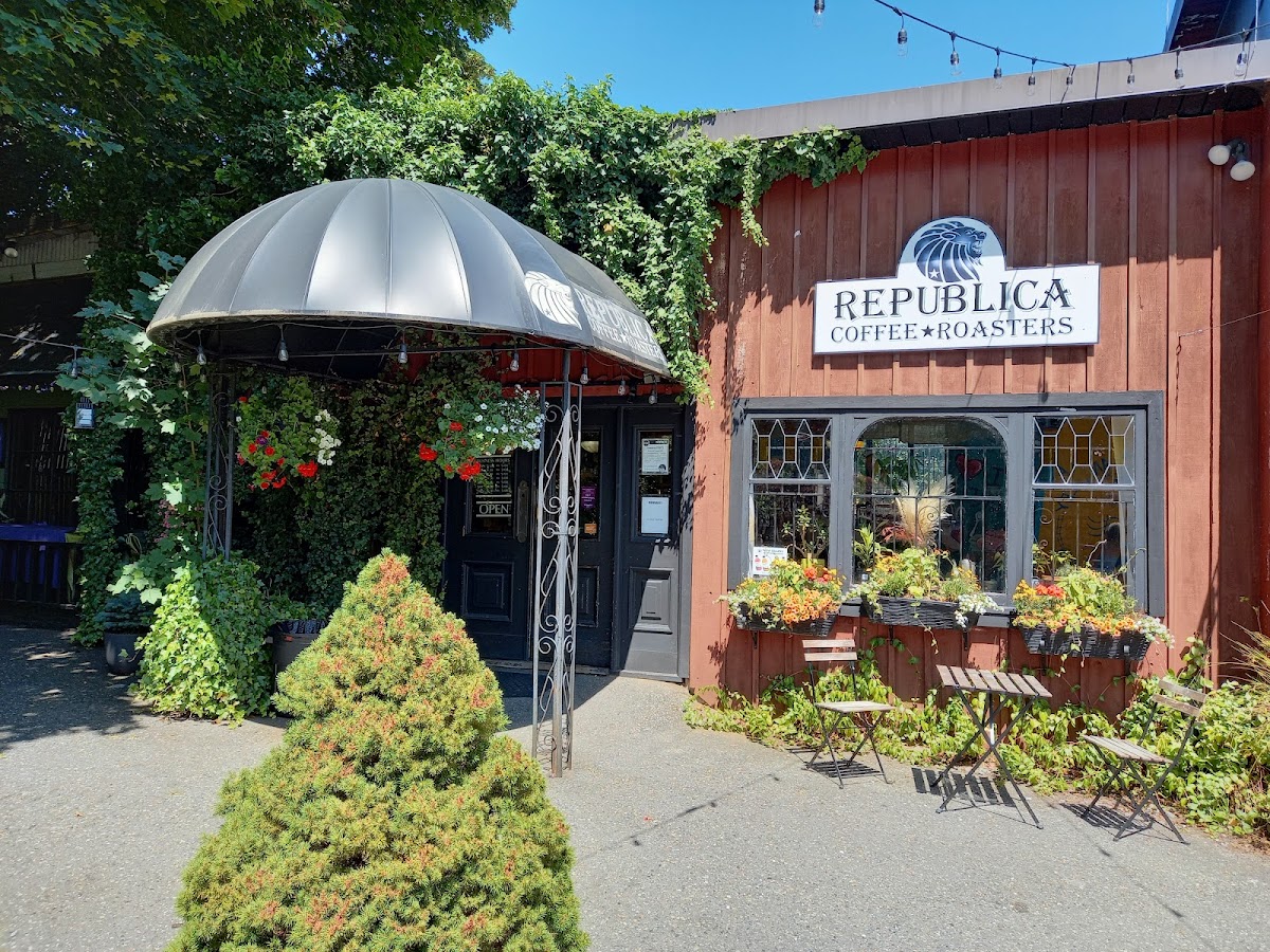 Republica Coffee Roasters Fort Langley - 2