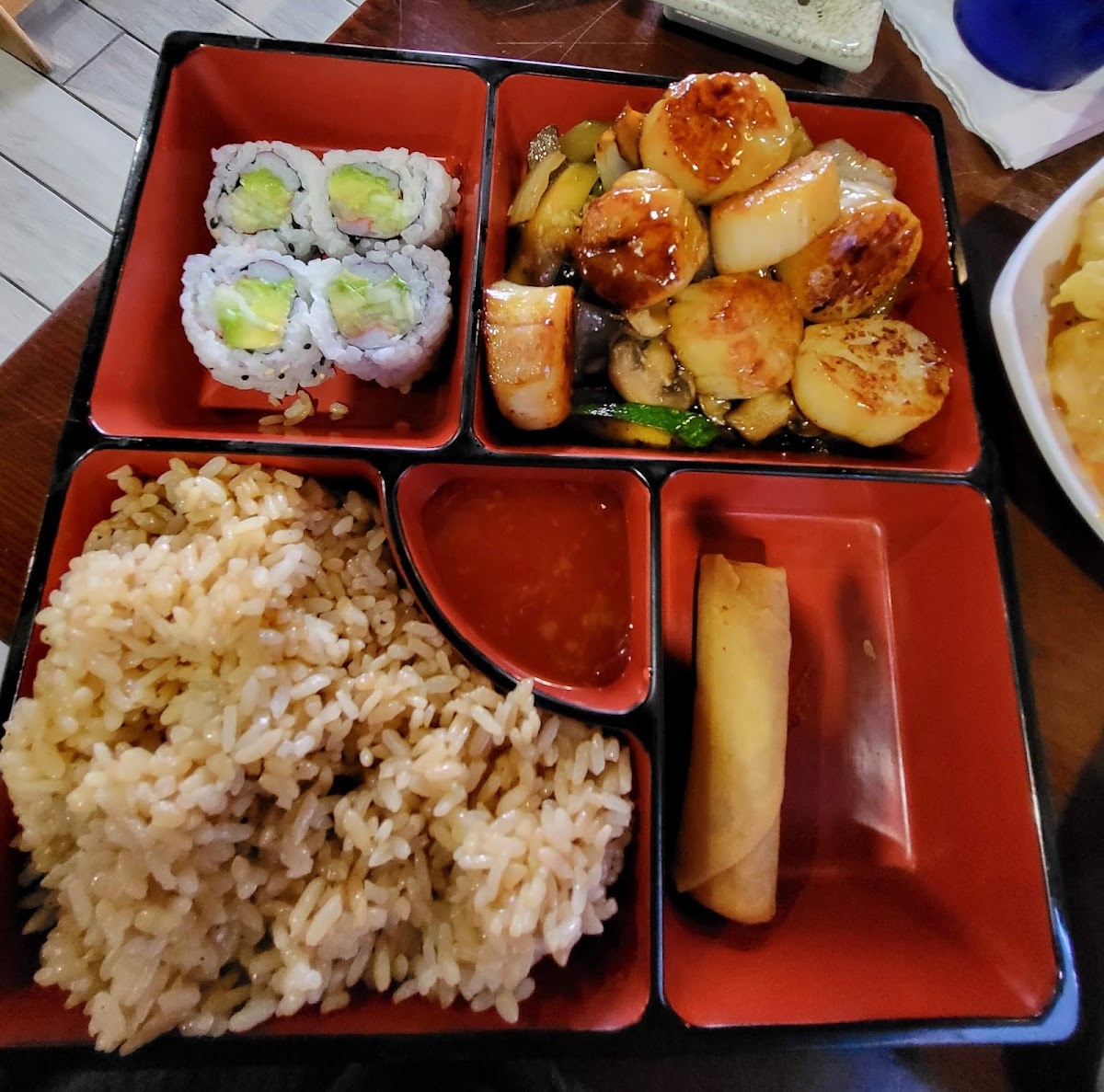 Sakura Japanese Restaurant - 3