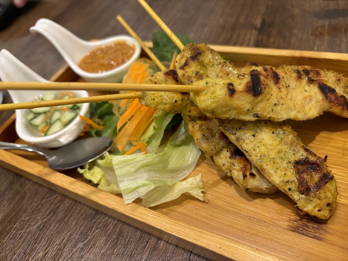 Siam Le Bien Thai Cuisine - 7