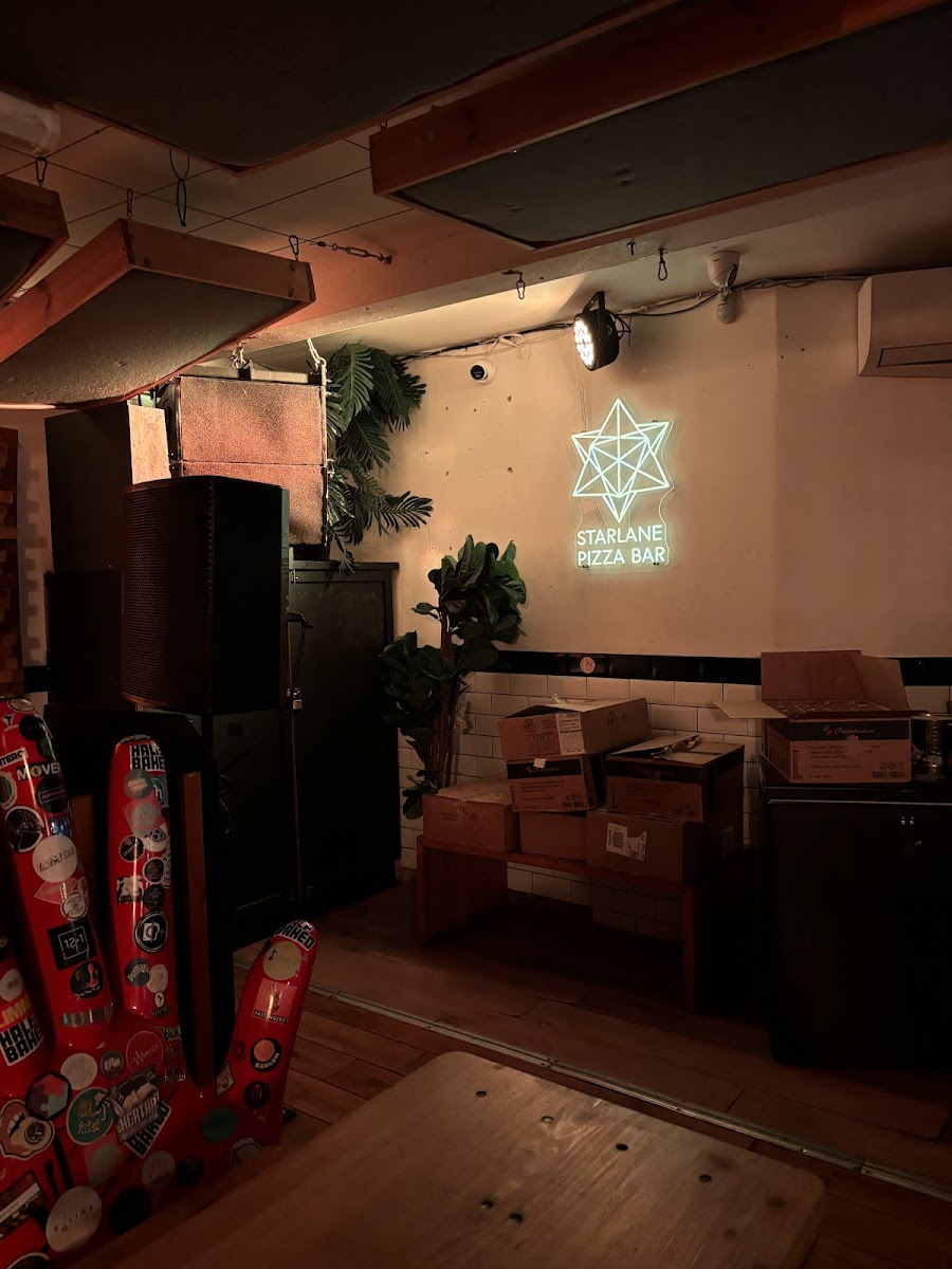 Starlane Pizza Bar - 9