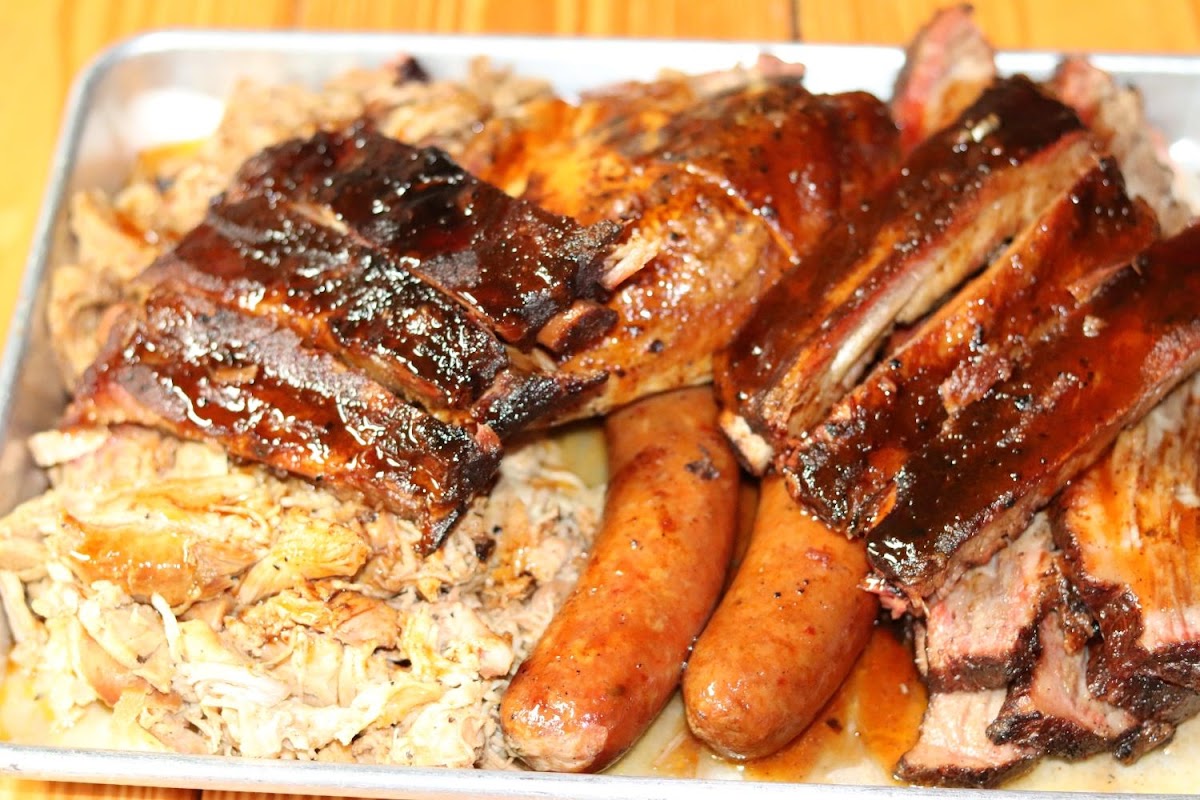 Huntspoint BBQ and Meat'ery - 4