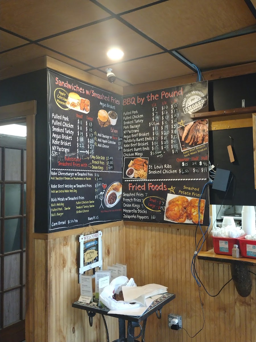 Huntspoint BBQ and Meat'ery - 3
