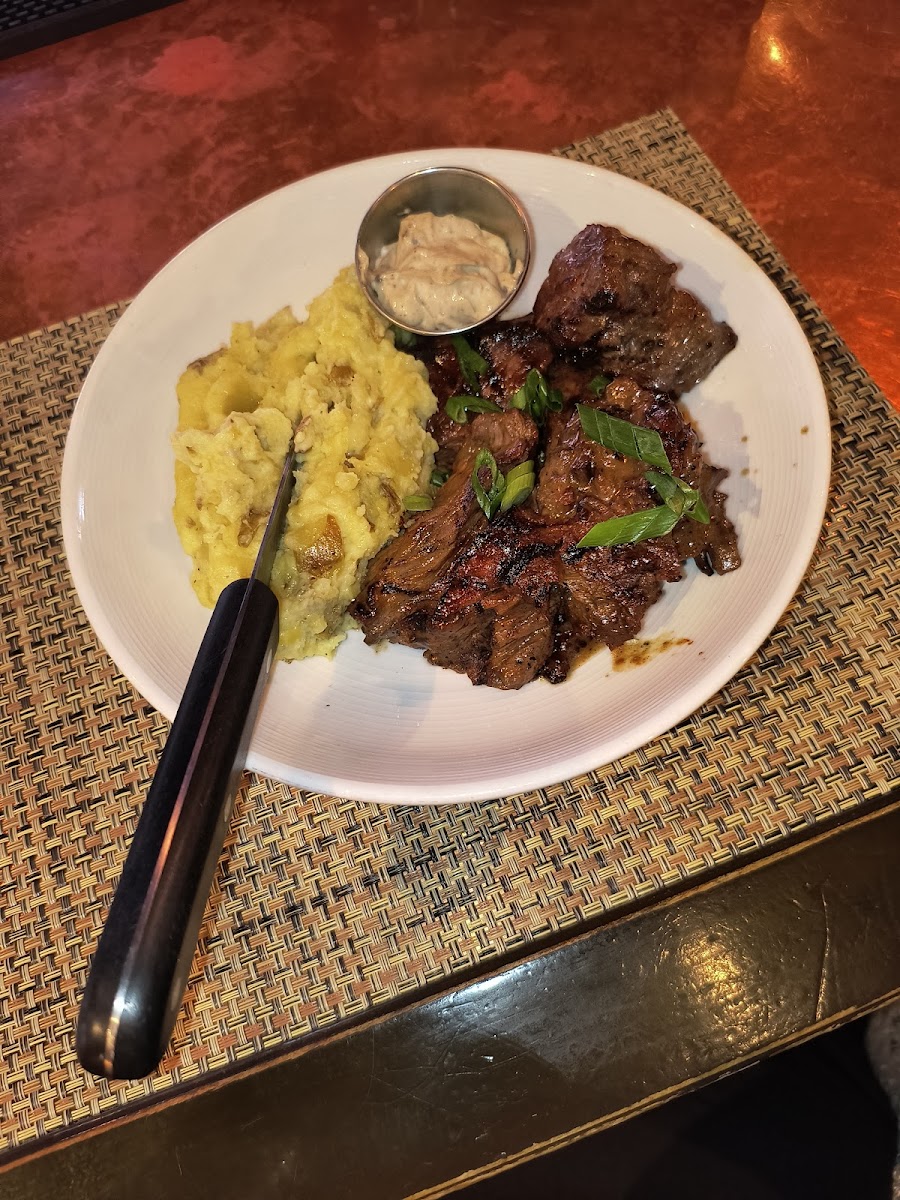 Sitting Duck Tavern - 7