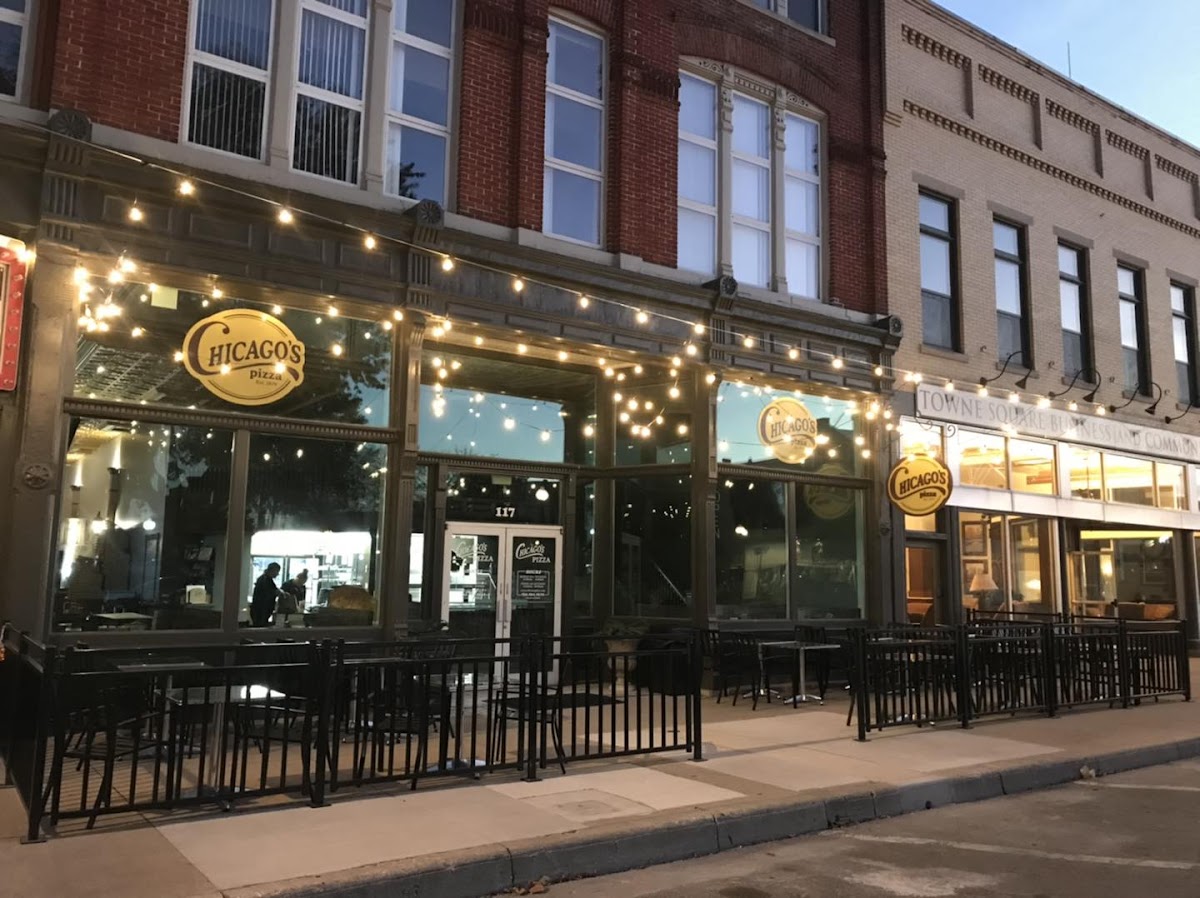 Chicago's Pizza Winchester - 1