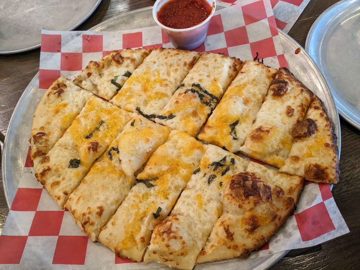 Parry's Sliceria & Taps - 10