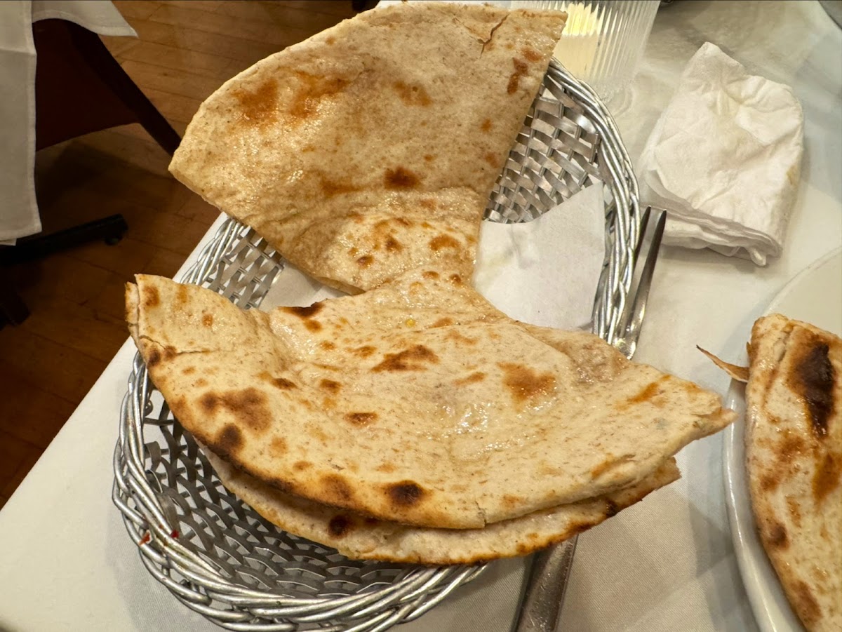 Everest Dine- Hinckley - 9