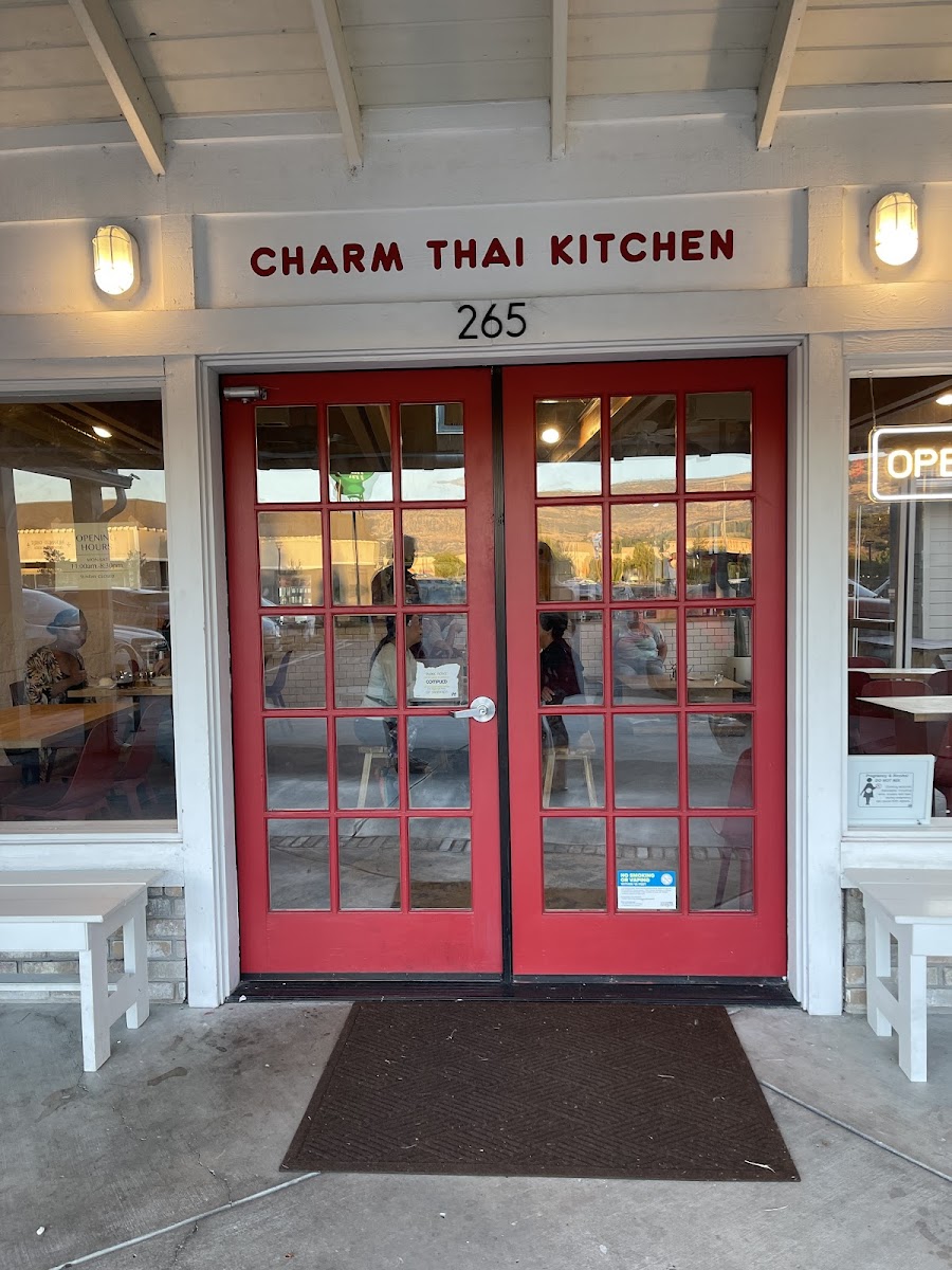 Charm Thai Kitchen - 5