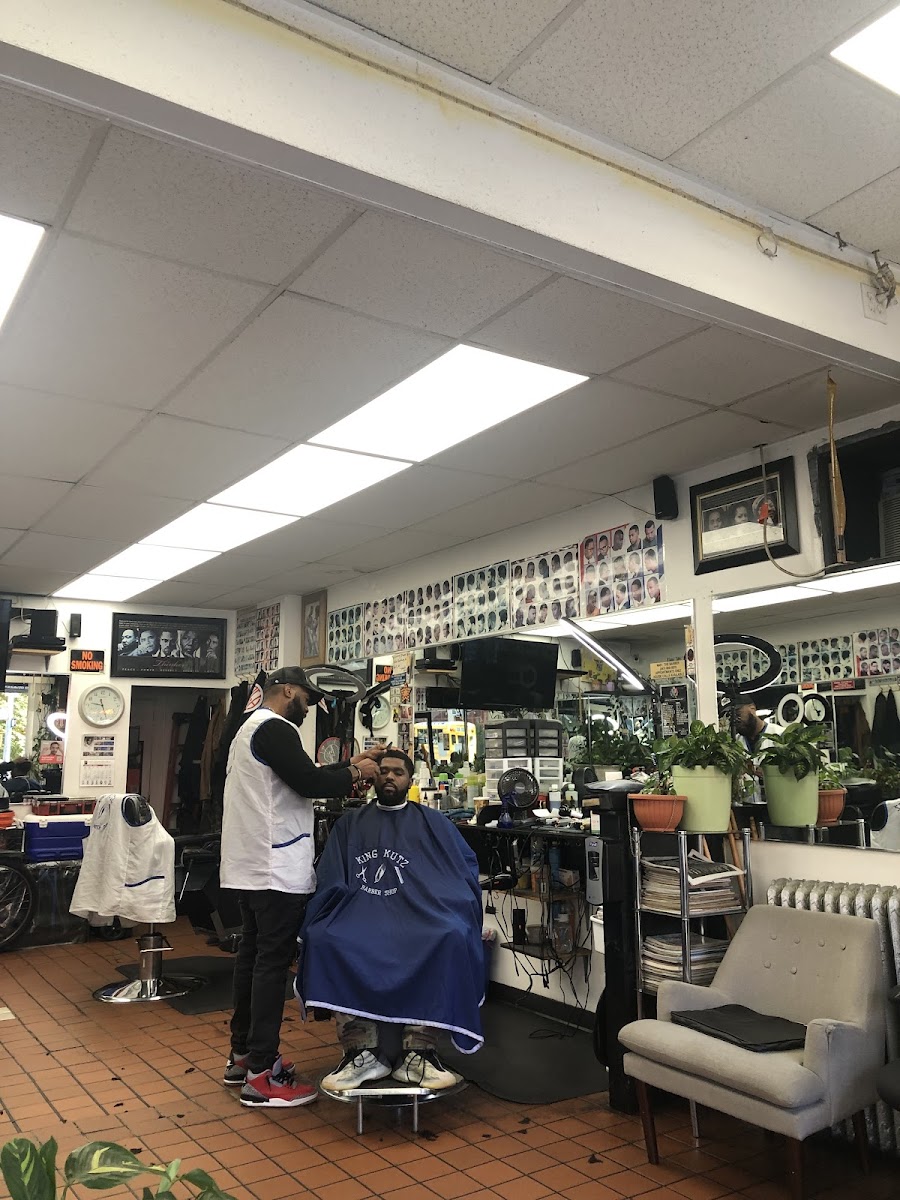 King Kutz Barber Shop - 7