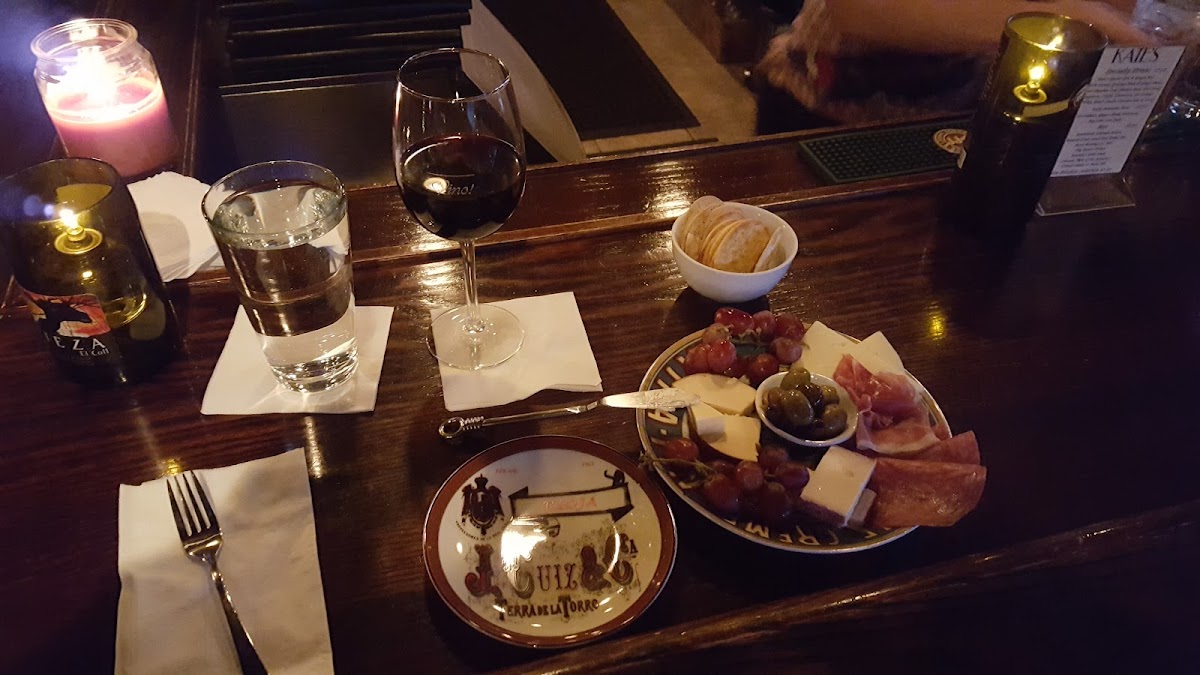 Kate's Wine Bar - 10