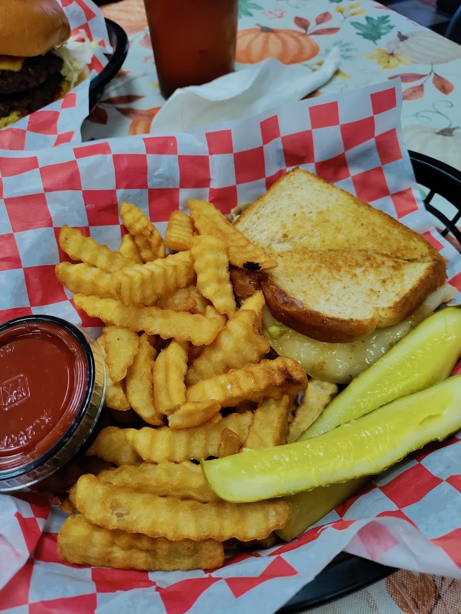 Corner Grill - 5