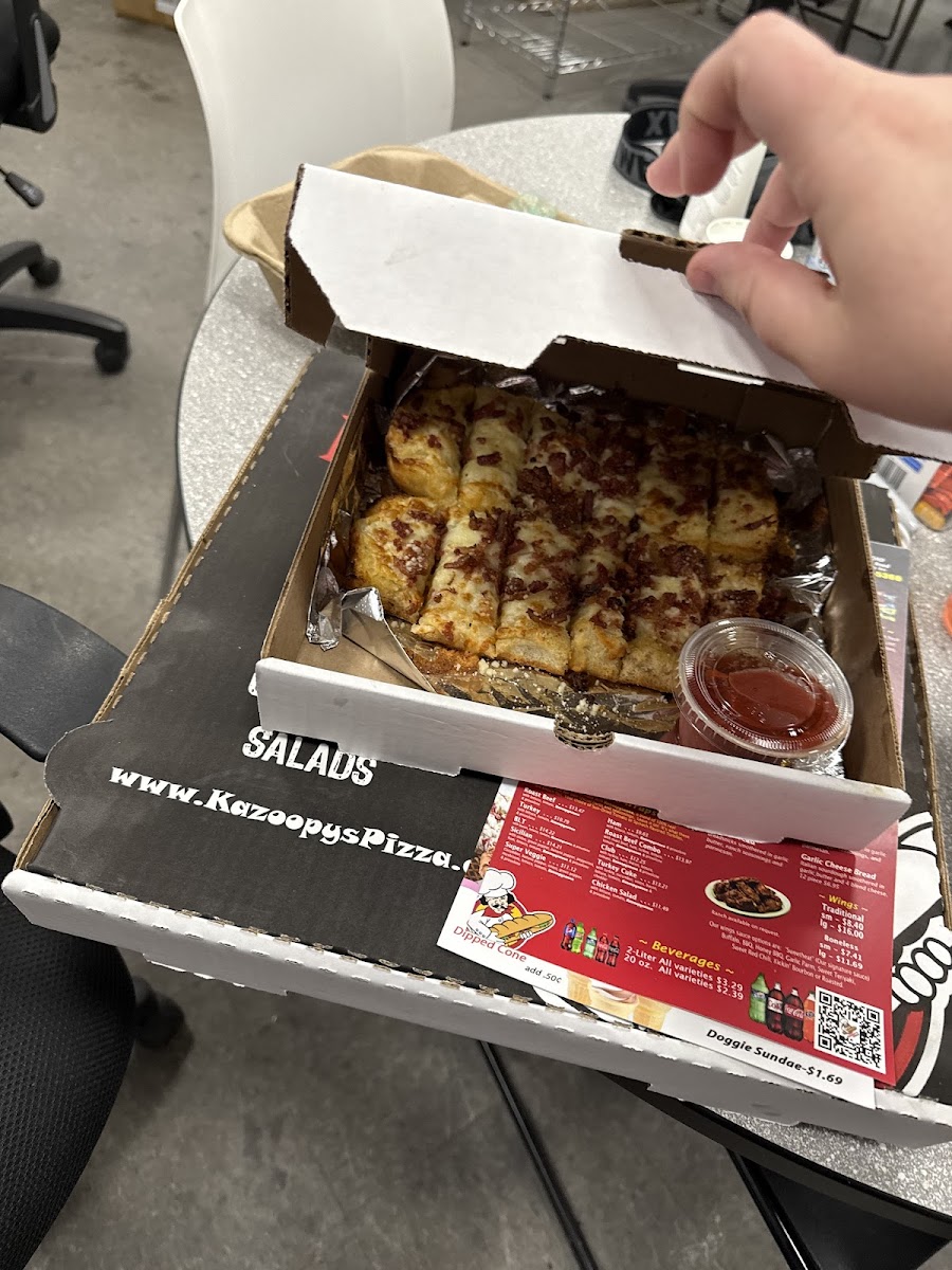 Kazoopy's Pizza & Grinders Gull Rd. - 8