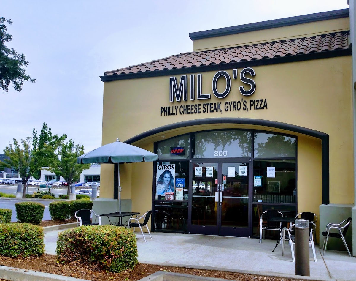 Milo's Greek, Philly Cheese Steak, and Pizza - 1