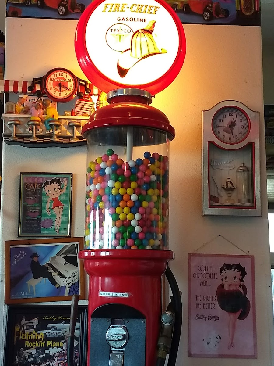 Burger Hut - 10